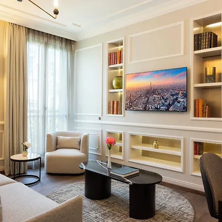 La Clef Tour Eiffel By The Crest Collection 5* Paříž