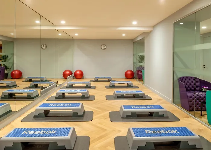 La Clef Tour Eiffel By The Crest Collection 5* Paris