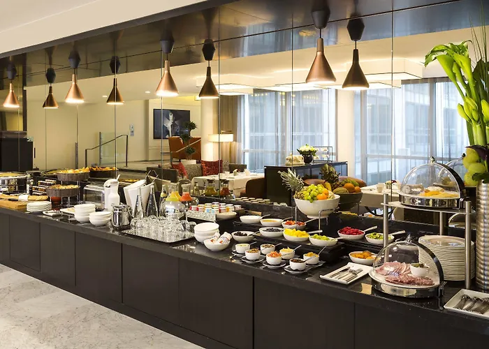 Hotel La Clef Tour Eiffel By The Crest Collection