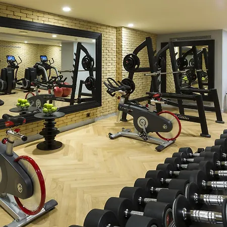 La Clef Tour Eiffel By The Crest Collection