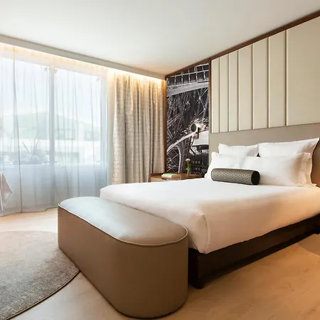 Hotel La Clef Tour Eiffel By The Crest Collection Paris