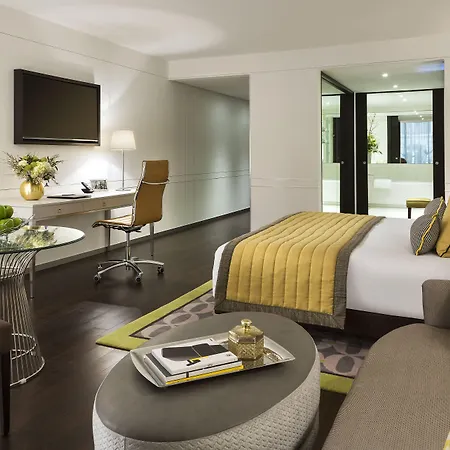 La Clef Tour Eiffel By The Crest Collection Hotel 5*