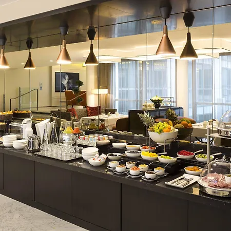 Hotel La Clef Tour Eiffel By The Crest Collection