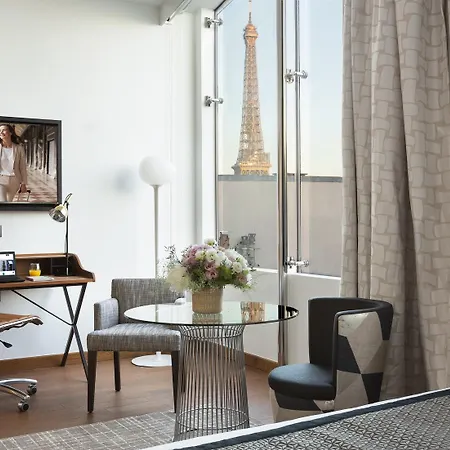 Hotel La Clef Tour Eiffel By The Crest Collection Paris