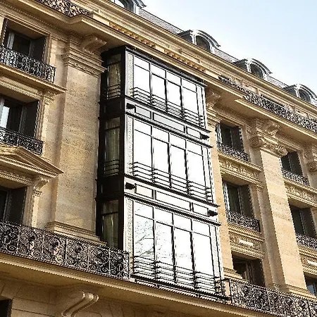 La Clef Tour Eiffel By The Crest Collection Hotel