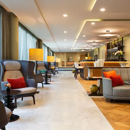 Hotel La Clef Tour Eiffel By The Crest Collection Paris