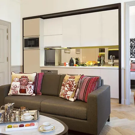Otel La Clef Tour Eiffel By The Crest Collection