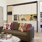 La Clef Tour Eiffel By The Crest Collection 5*