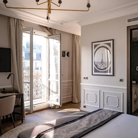 Hotell La Clef Tour Eiffel By The Crest Collection Paris