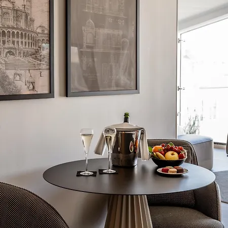 La Clef Tour Eiffel By The Crest Collection 5* Paris