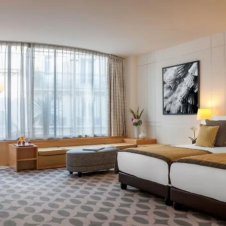 Hotel La Clef Tour Eiffel By The Crest Collection 5*